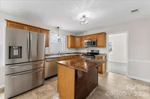 818 Eaglewood Ave, Charlotte, NC 28212 - Photo 14