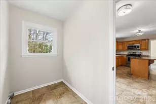 818 Eaglewood Ave, Charlotte, NC 28212 - Photo 20