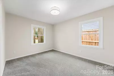 818 Eaglewood Avenue, Charlotte, NC 28212 - Photo 34