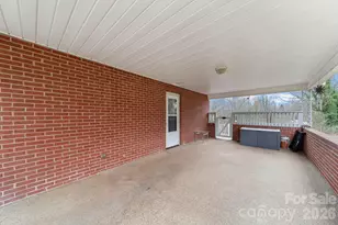 116 Hilltop Ave, Valdese, NC 28690 - Photo 6