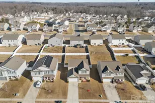 8527 Mansell Ct, Charlotte, NC 28215 - Photo 4