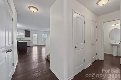 8527 Mansell Court, Charlotte, NC 28215 - Photo 16