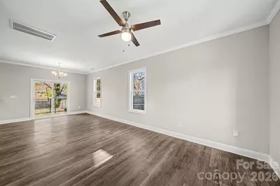 420 S Iredell Avenue, Spencer, NC 28159 - Photo 10