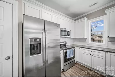 420 S Iredell Avenue, Spencer, NC 28159 - Photo 6