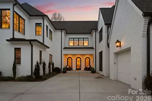 4420 Forest Hills Dr, Charlotte, NC 28226 - Photo 6