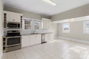 606 N Juniper St, Kannapolis, NC 28081 - Photo 6