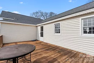 606 N Juniper St, Kannapolis, NC 28081 - Photo 14