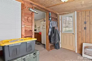 186 Creekmont Dr, Clyde, NC 28721 - Photo 16