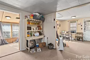 186 Creekmont Dr, Clyde, NC 28721 - Photo 14