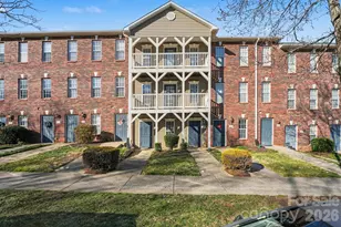 113 Steam Engine Dr, Mooresville, NC 28115 - Photo 2