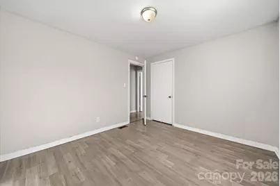 1512 N Deal Avenue, Newton, NC 28658 - Photo 18