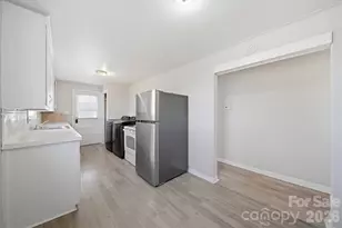 1512 N Deal Ave, Newton, NC 28658 - Photo 12