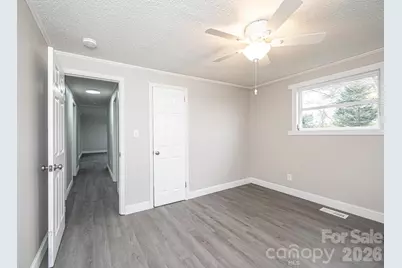 25 N Davis Avenue, Newton, NC 28658 - Photo 26