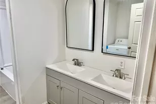 25 N Davis Ave, Newton, NC 28658 - Photo 24