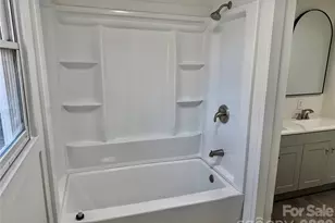 25 N Davis Ave, Newton, NC 28658 - Photo 26