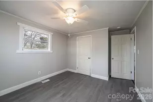 25 N Davis Ave, Newton, NC 28658 - Photo 24