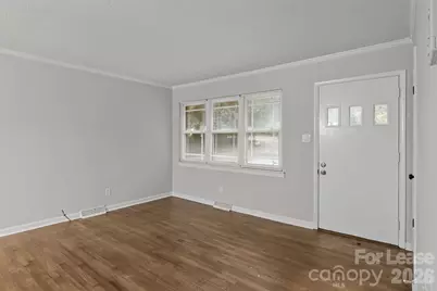 5300 Hickory Lane, Charlotte, NC 28216 - Photo 8