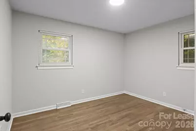 5300 Hickory Lane, Charlotte, NC 28216 - Photo 26