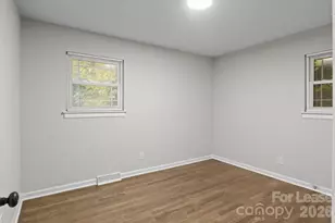 5300 Hickory Ln, Charlotte, NC 28216 - Photo 26