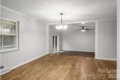 5300 Hickory Lane, Charlotte, NC 28216 - Photo 12