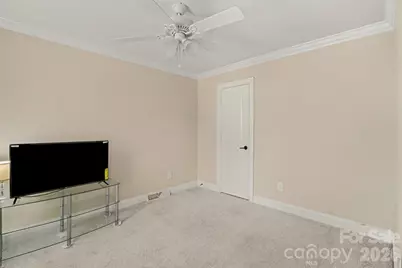 318 E Pressley Avenue, Mooresville, NC 28115 - Photo 20