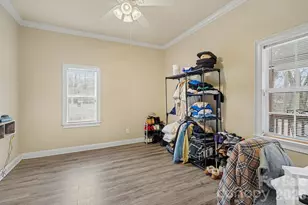 318 E Pressley Ave, Mooresville, NC 28115 - Photo 16