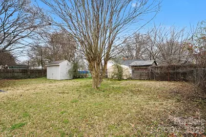 318 E Pressley Avenue, Mooresville, NC 28115 - Photo 24