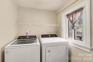 318 E Pressley Ave, Mooresville, NC 28115 - Photo 14