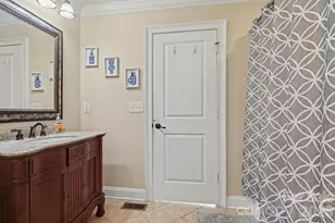 318 E Pressley Ave, Mooresville, NC 28115 - Photo 12