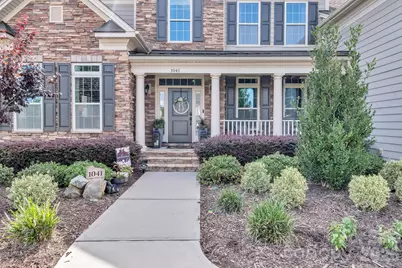 1041 Chippenham Avenue, Lancaster, SC 29720 - Photo 1