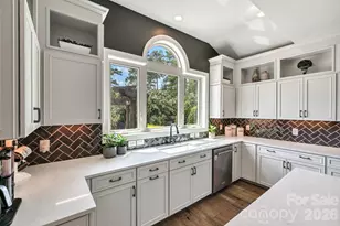 1041 Chippenham Ave, Lancaster, SC 29720 - Photo 18