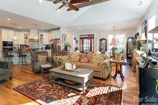 58 Carriage Highlands Ct, Hendersonville, NC 28791 - Photo 14