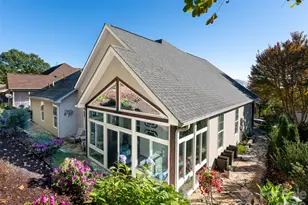 58 Carriage Highlands Ct, Hendersonville, NC 28791 - Photo 32