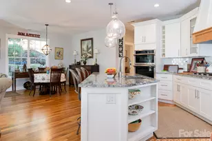 58 Carriage Highlands Ct, Hendersonville, NC 28791 - Photo 12