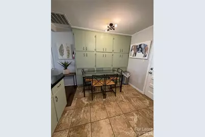 4609 Connecting Road, Charlotte, NC 28209 - Photo 6