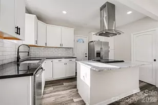 905 W 6th Ave B Ave, Gastonia, NC 28052 - Photo 8