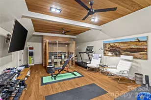 727 Colville Rd, Charlotte, NC 28207 - Photo 40