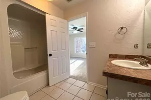 1754 12th St NE, Hickory, NC 28601 - Photo 24