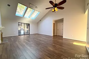 1754 12th St NE, Hickory, NC 28601 - Photo 8