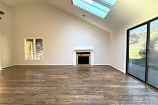 1754 12th St NE, Hickory, NC 28601 - Photo 10