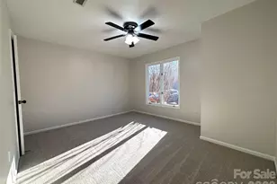 1754 12th St NE, Hickory, NC 28601 - Photo 22