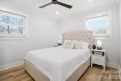 300 Forest Park Road, Matthews, NC 28104 - Photo 28