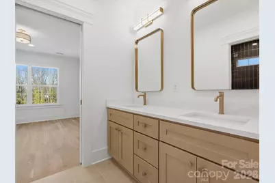 433 W Peterson Drive, Charlotte, NC 28217 - Photo 32