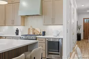 433 W Peterson Dr, Charlotte, NC 28217 - Photo 6