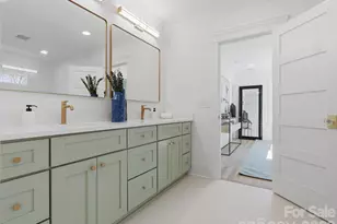 433 W Peterson Dr, Charlotte, NC 28217 - Photo 30