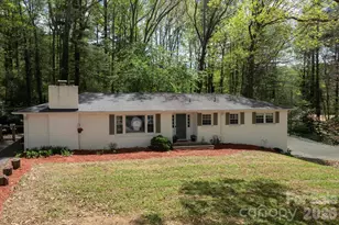 6 N Marley Dr, Flat Rock, NC 28731 - Photo 2