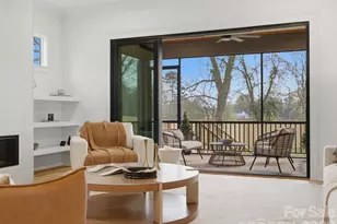 431 W Peterson Dr, Charlotte, NC 28203 - Photo 20