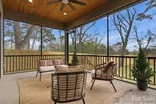 431 W Peterson Dr, Charlotte, NC 28203 - Photo 40