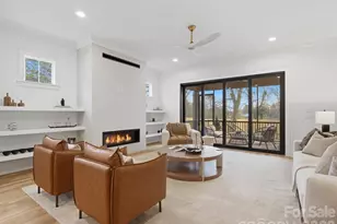 431 W Peterson Dr, Charlotte, NC 28203 - Photo 22