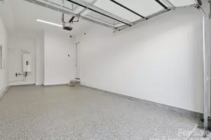 431 W Peterson Dr, Charlotte, NC 28203 - Photo 46